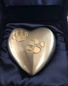 KEEPSAKE PEWTER HEART WITH 2 PAW PRINTS IN A VELVET BOX