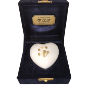 KEEPSAKE WHITE HEART WITH PAW PRINT IN A VELVET BOX