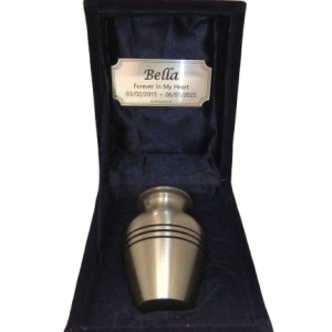 METAL 3 INCH URN IN SILVER WITH VELVET BOX